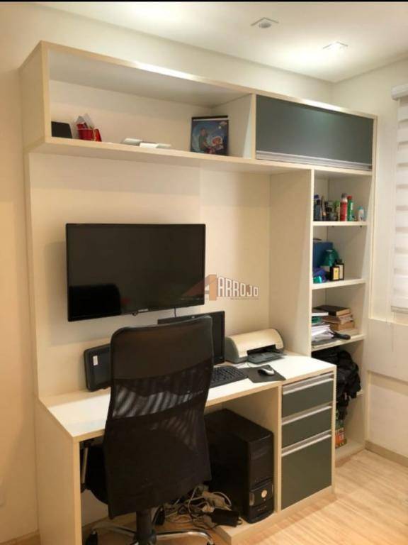 Apartamento à venda com 3 quartos, 115m² - Foto 13