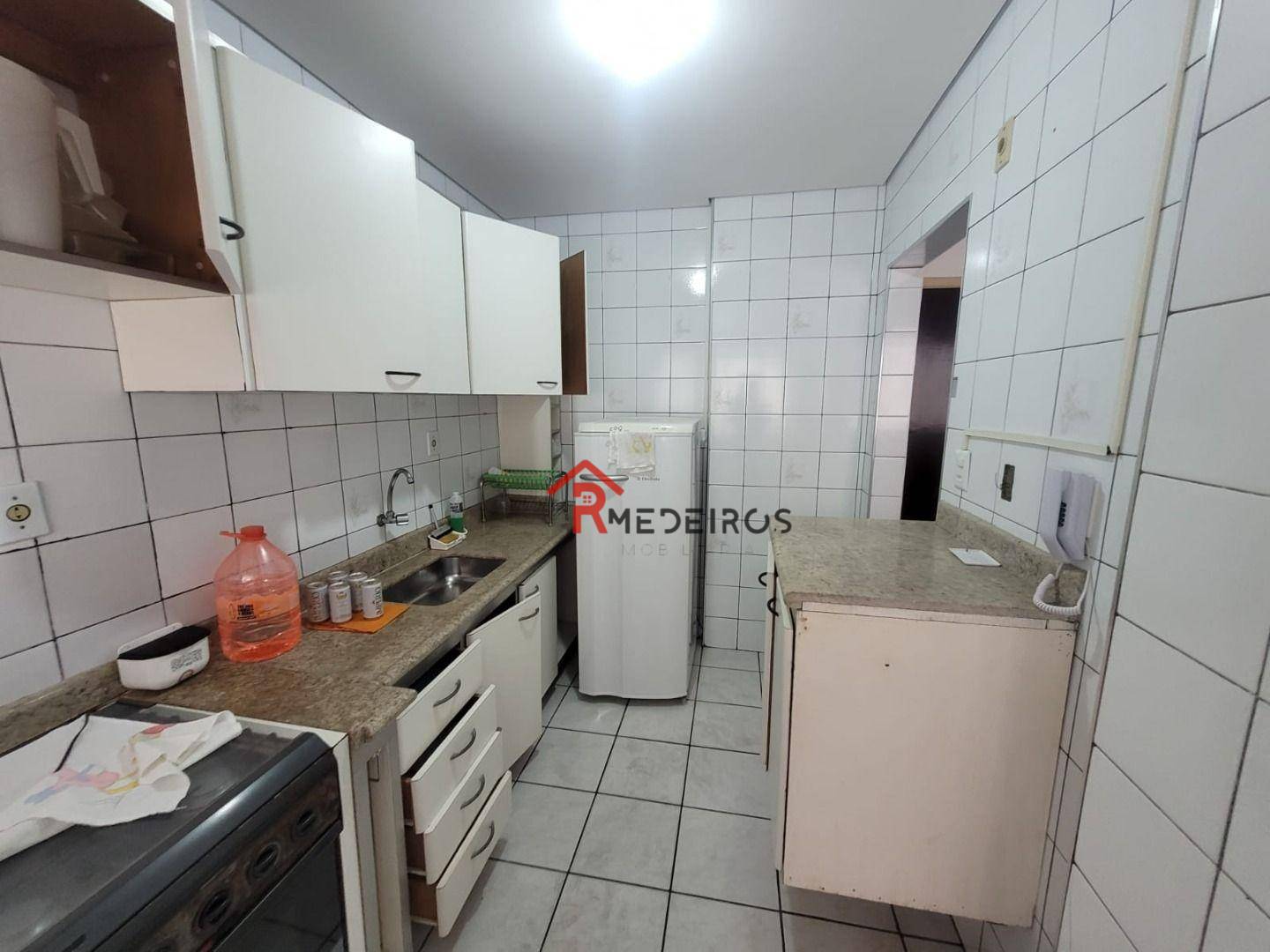 Apartamento à venda com 2 quartos, 78m² - Foto 6