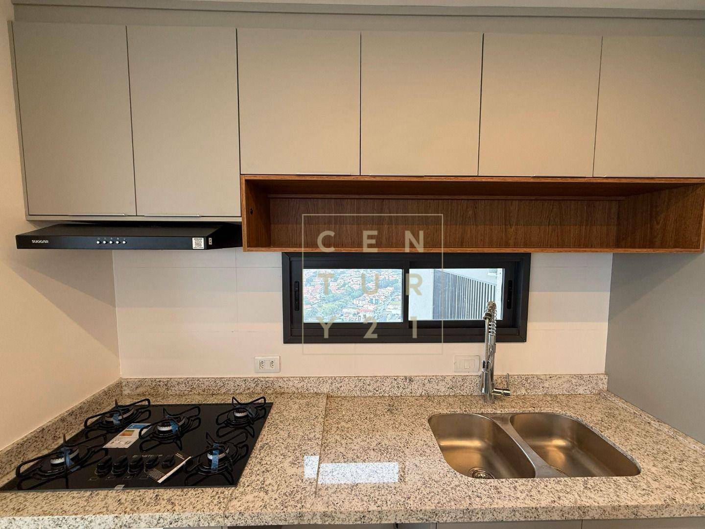 Apartamento à venda e aluguel com 3 quartos, 151m² - Foto 2