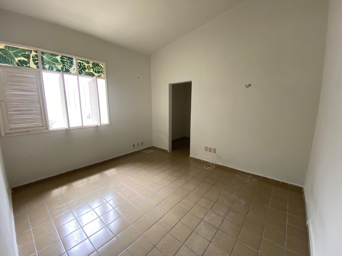 Casa para alugar com 3 quartos, 130m² - Foto 7