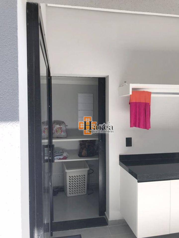 Sobrado à venda com 4 quartos, 300m² - Foto 30