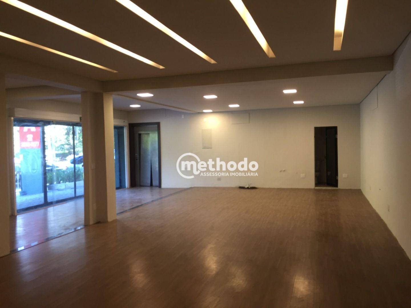 Prédio Inteiro para alugar, 574m² - Foto 2