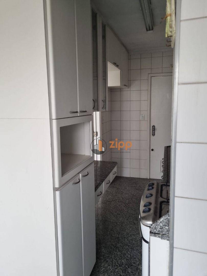 Apartamento para alugar com 3 quartos, 90m² - Foto 44