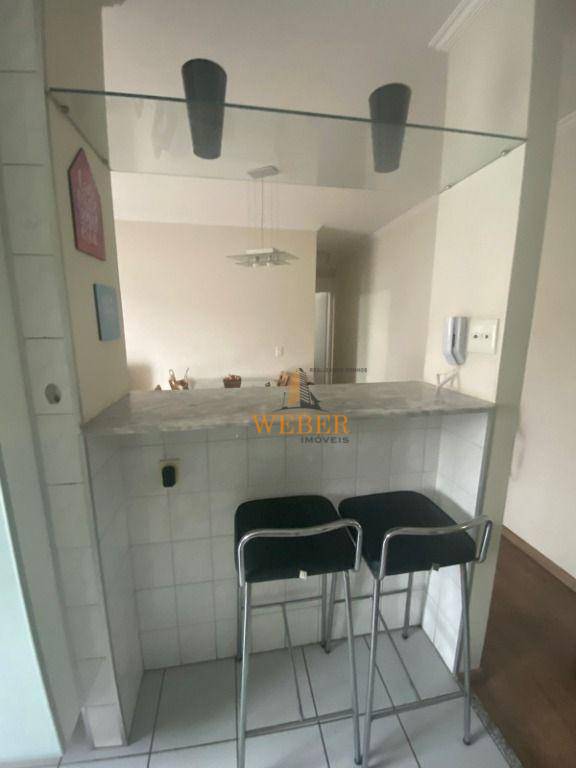 Apartamento à venda com 2 quartos, 57m² - Foto 4