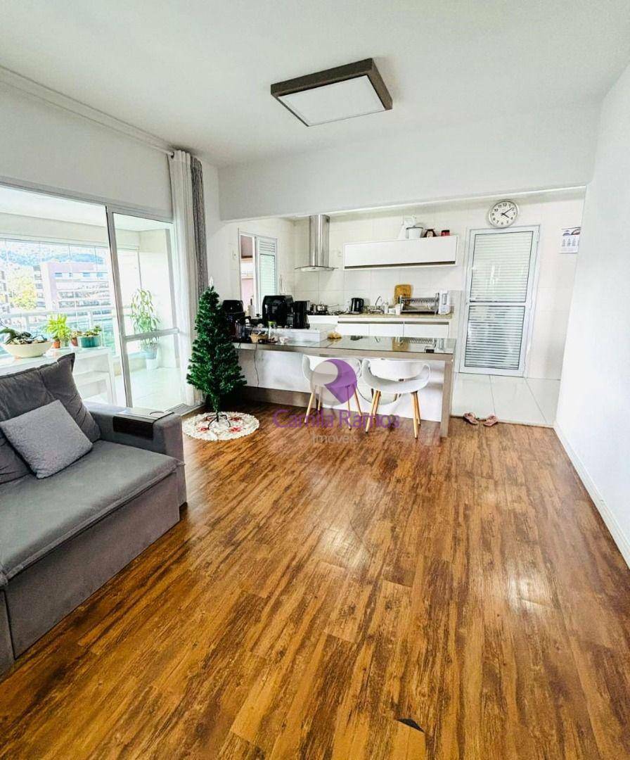 Apartamento à venda com 3 quartos, 125m² - Foto 4