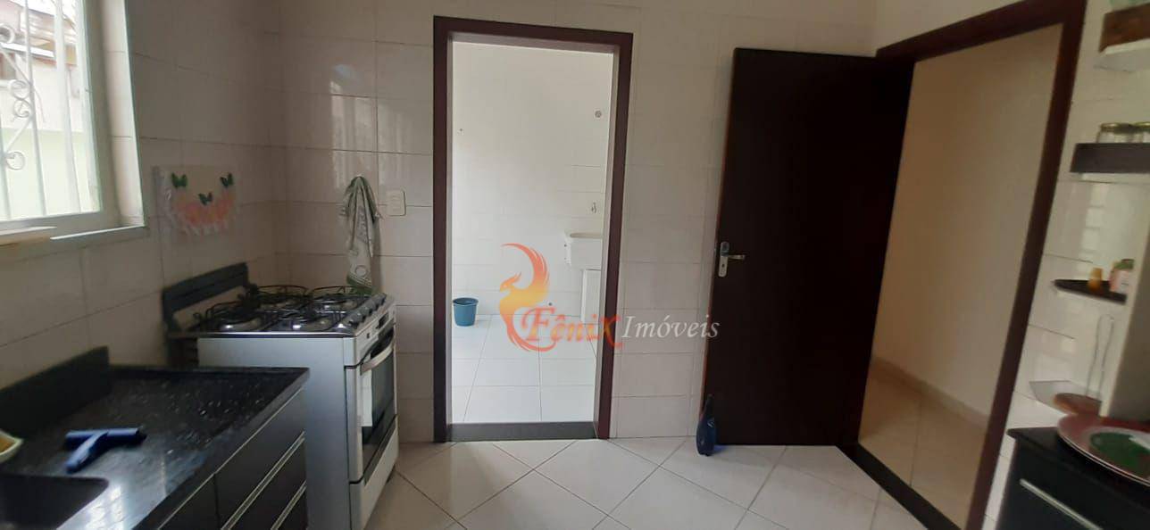 Casa à venda com 3 quartos, 194m² - Foto 18