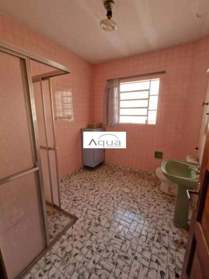 Casa à venda com 3 quartos, 203m² - Foto 4