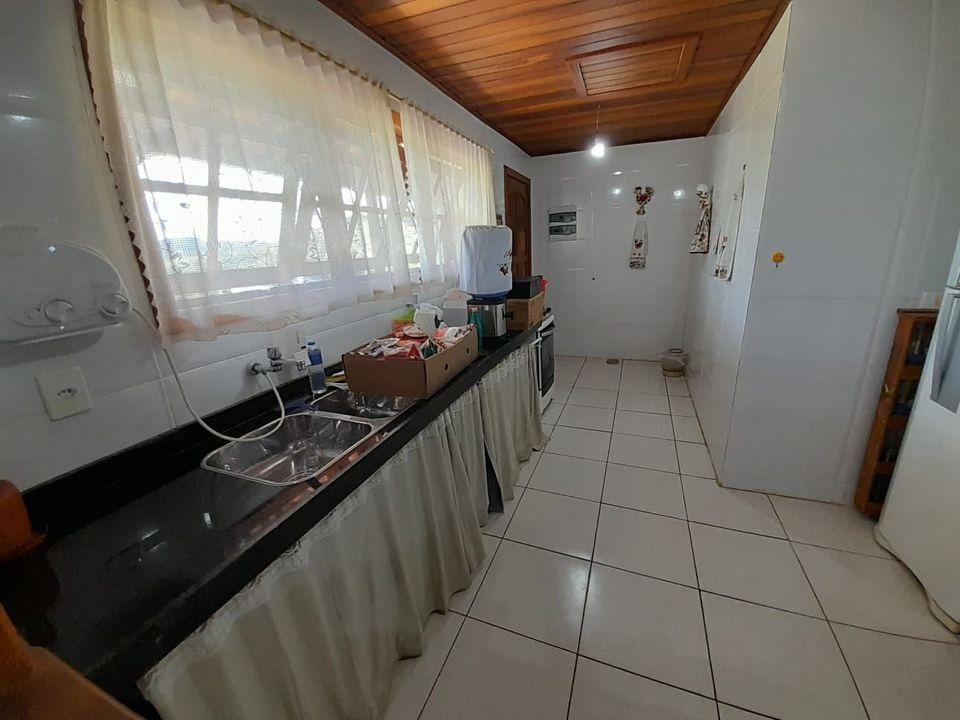 Fazenda à venda com 3 quartos, 1308m² - Foto 37