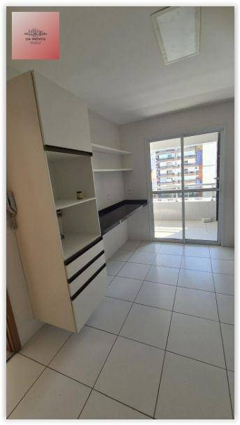 Apartamento para alugar com 3 quartos, 143m² - Foto 5