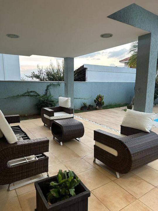 Casa de Condomínio à venda com 3 quartos, 370m² - Foto 19