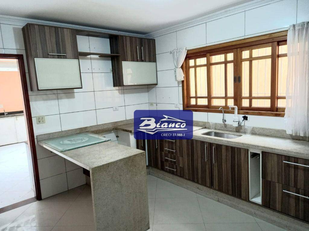 Sobrado à venda com 3 quartos, 140m² - Foto 6