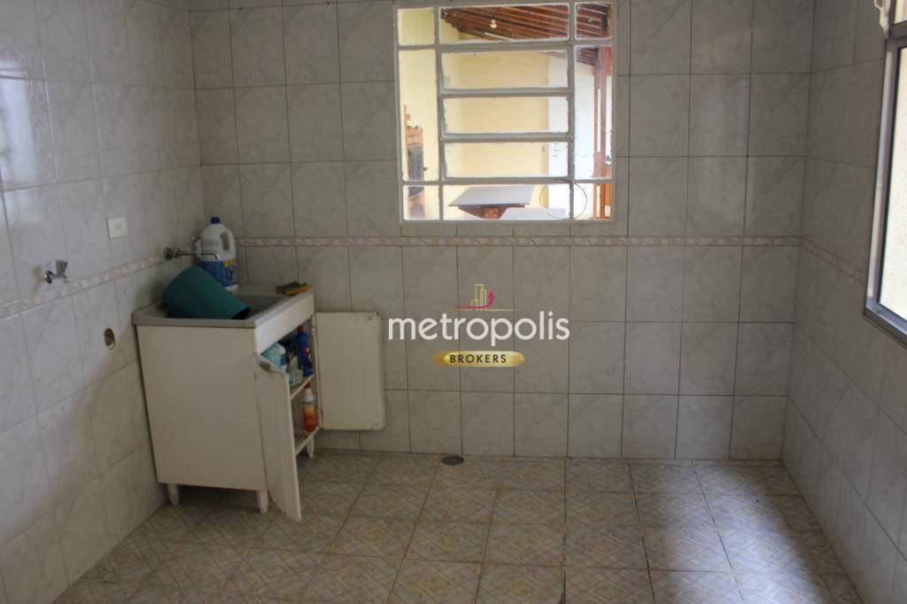 Sobrado à venda com 4 quartos, 276m² - Foto 42