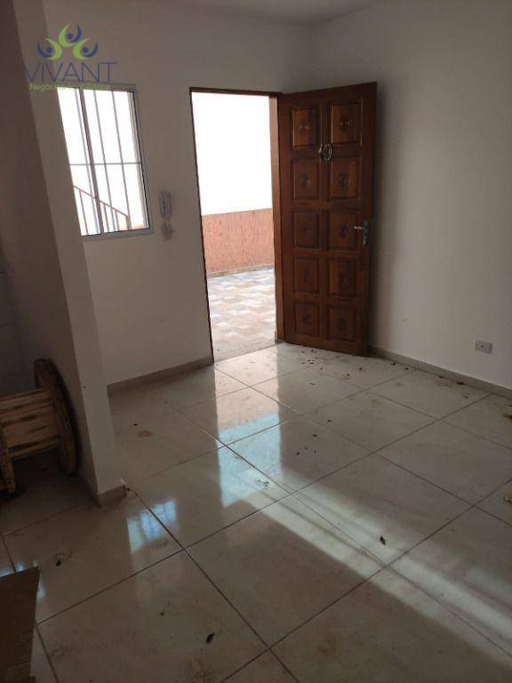 Apartamento à venda com 1 quarto, 300m² - Foto 2