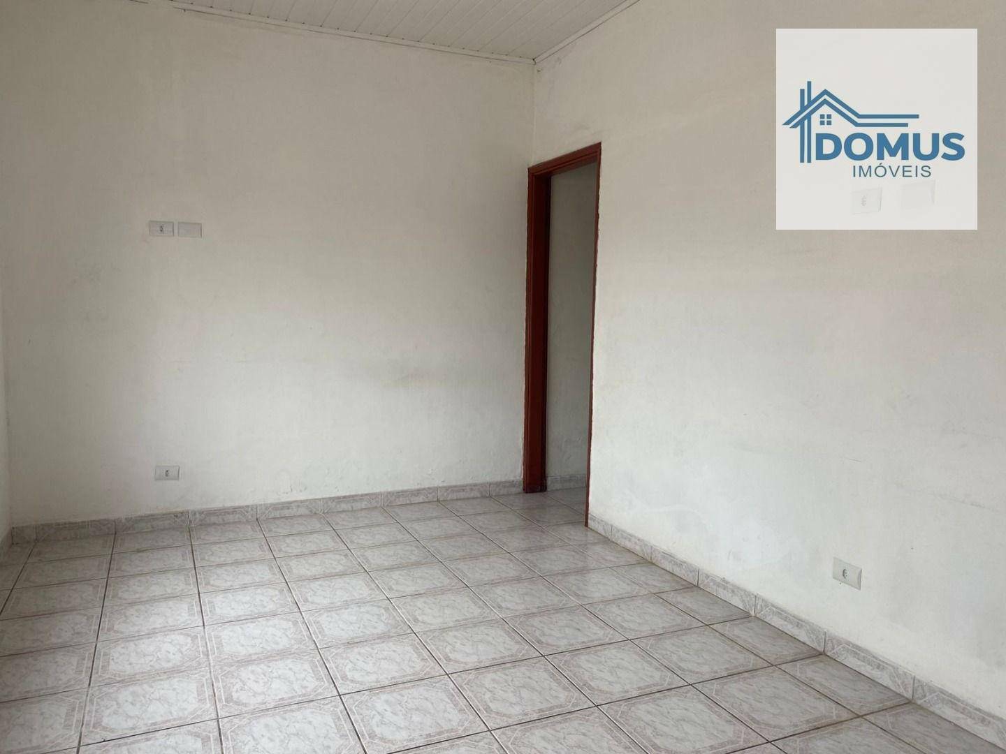 Casa para alugar com 4 quartos, 180m² - Foto 34