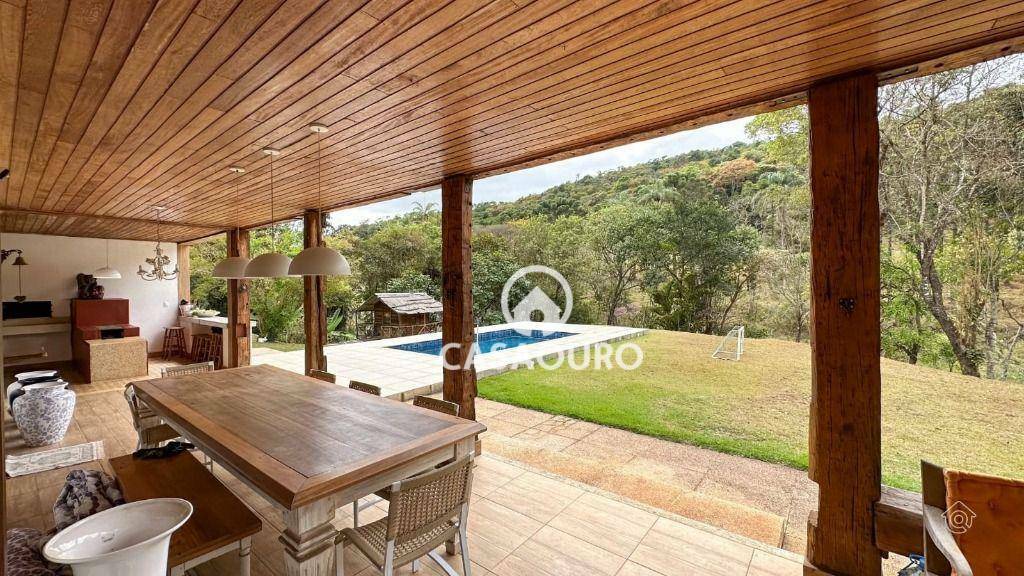 Casa de Condomínio à venda com 3 quartos, 360m² - Foto 10