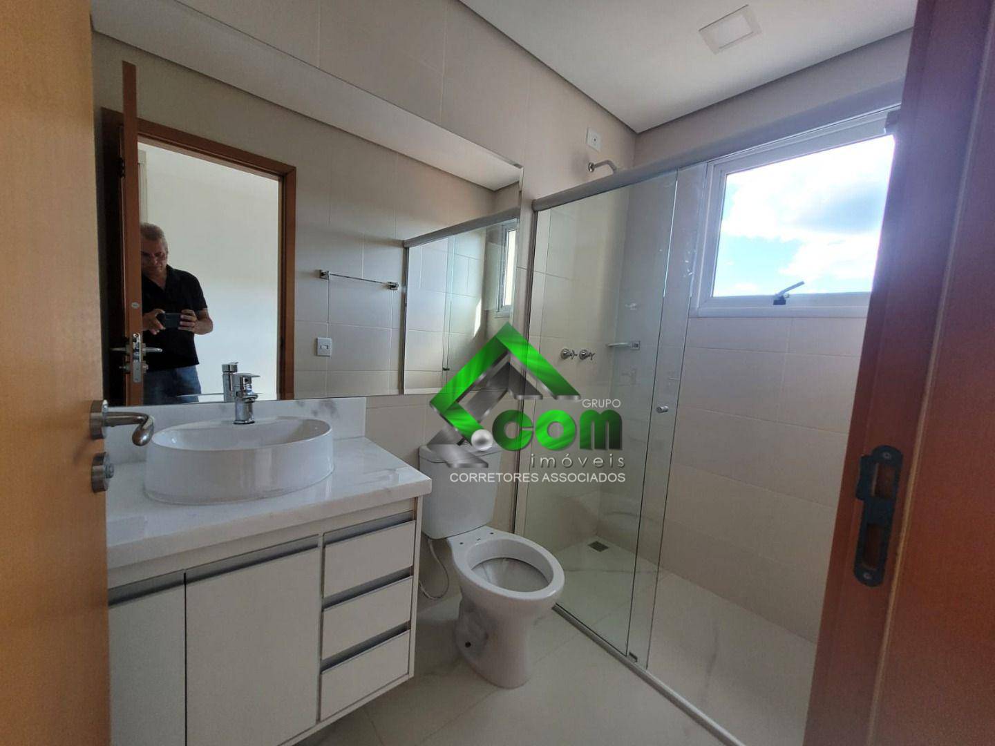 Apartamento para alugar com 2 quartos, 107m² - Foto 24