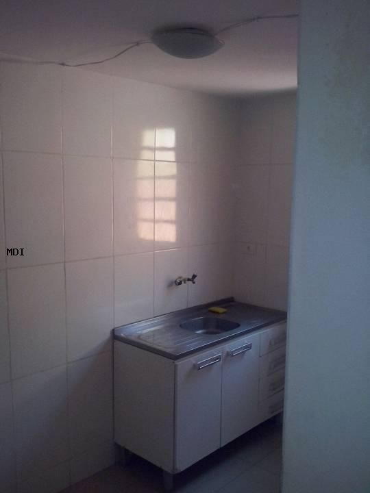 Casa para alugar com 1 quarto, 70m² - Foto 6