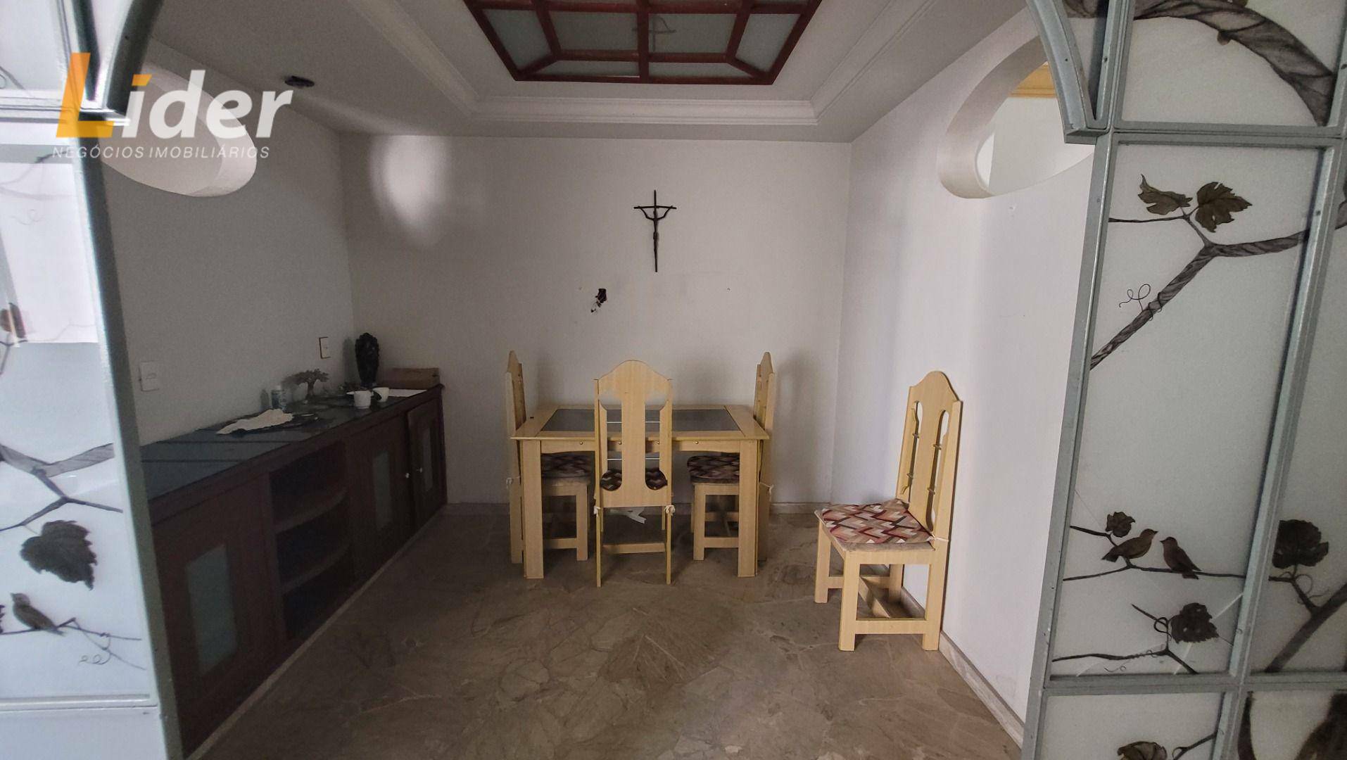 Apartamento à venda com 4 quartos, 200m² - Foto 22