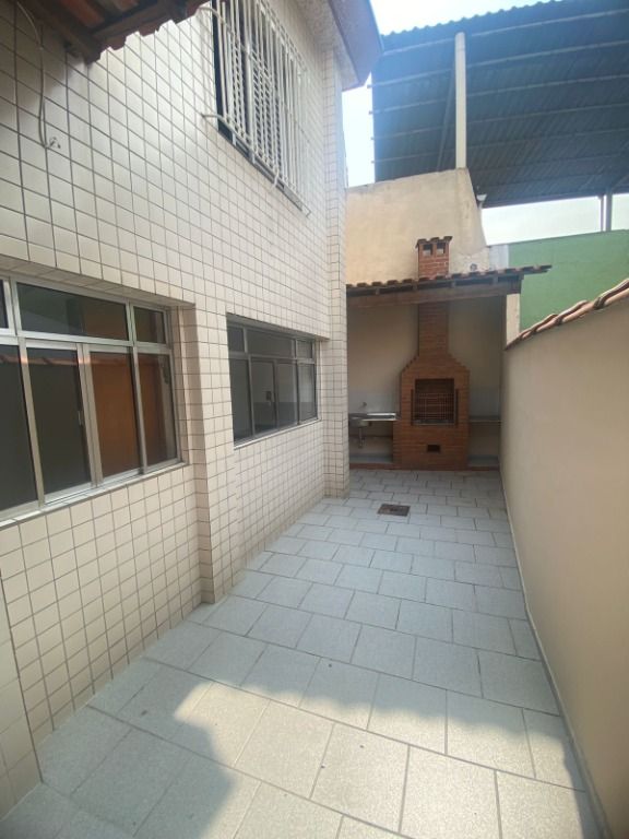 Casa à venda com 3 quartos, 150m² - Foto 25