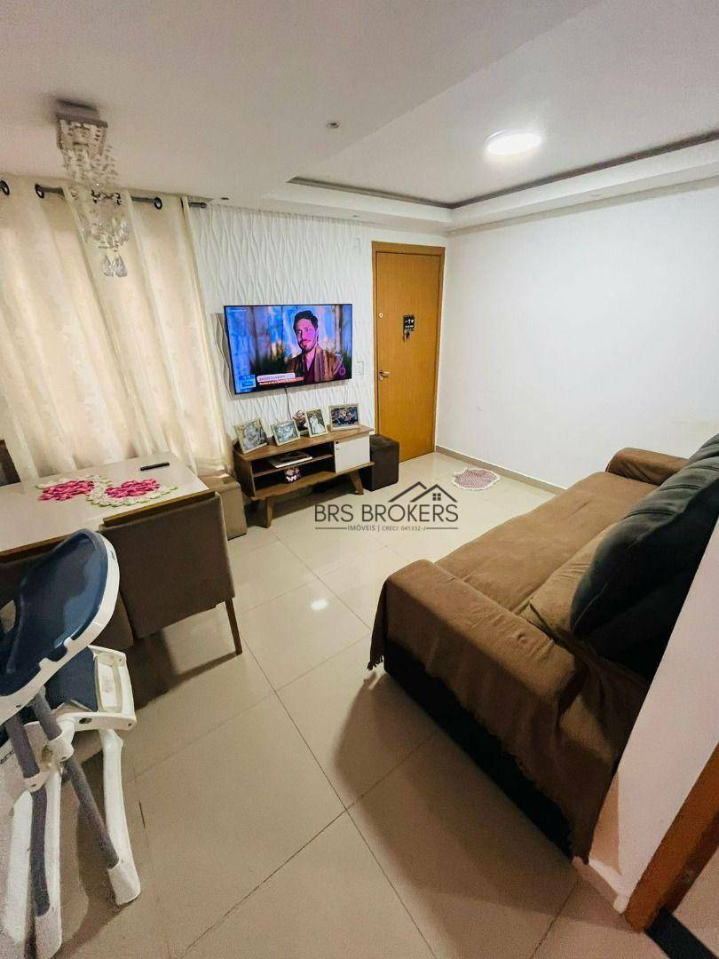 Apartamento à venda com 2 quartos, 50m² - Foto 4