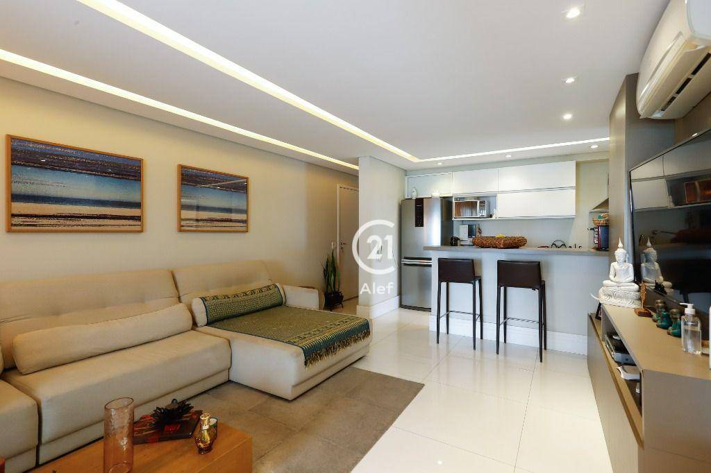 Apartamento à venda com 2 quartos, 111m² - Foto 5