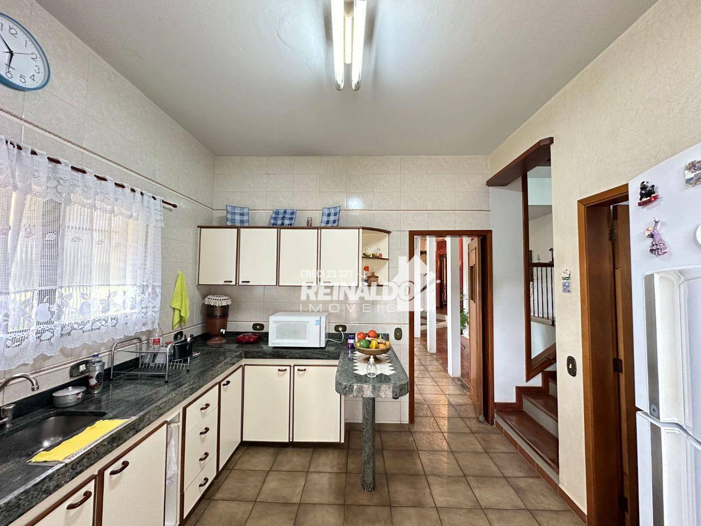 Casa de Condomínio à venda com 4 quartos, 357m² - Foto 15