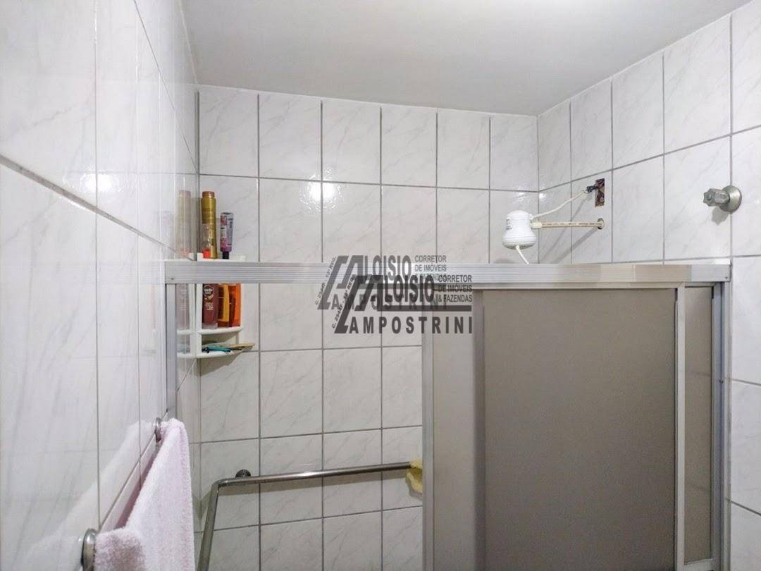 Casa à venda com 3 quartos, 200m² - Foto 13