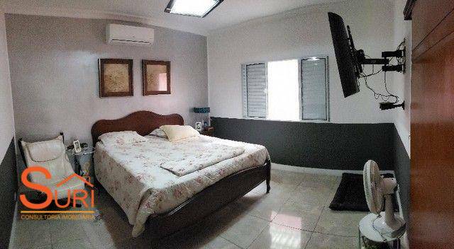 Casa à venda com 3 quartos, 231m² - Foto 16