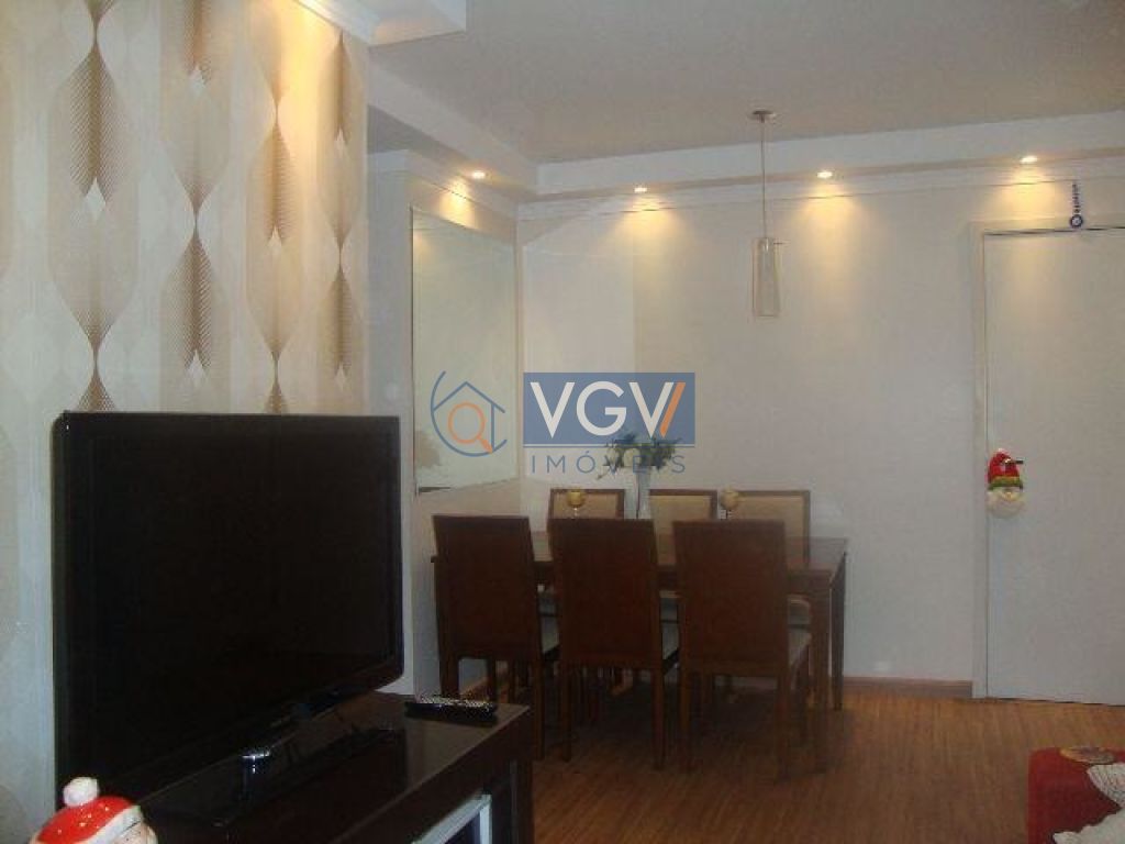 Apartamento à venda com 2 quartos, 65m² - Foto 2