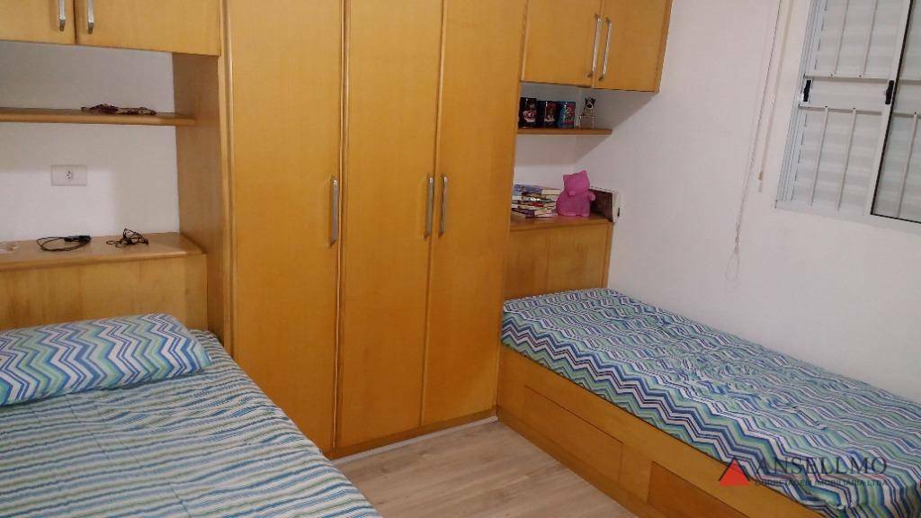 Sobrado à venda com 3 quartos, 174m² - Foto 6