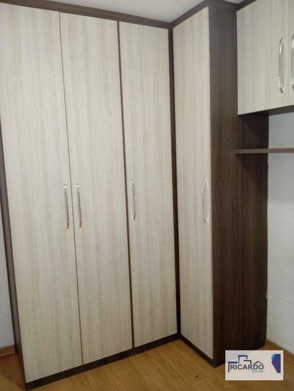 Apartamento à venda com 2 quartos, 57m² - Foto 13