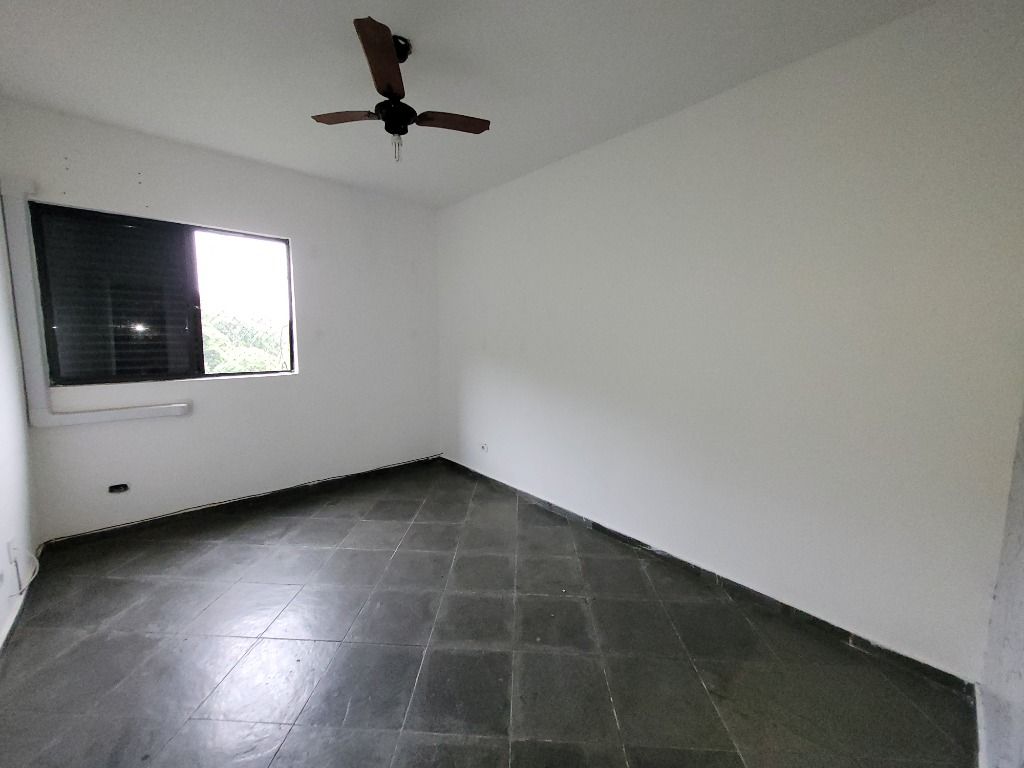 Apartamento à venda e aluguel com 3 quartos, 134m² - Foto 8