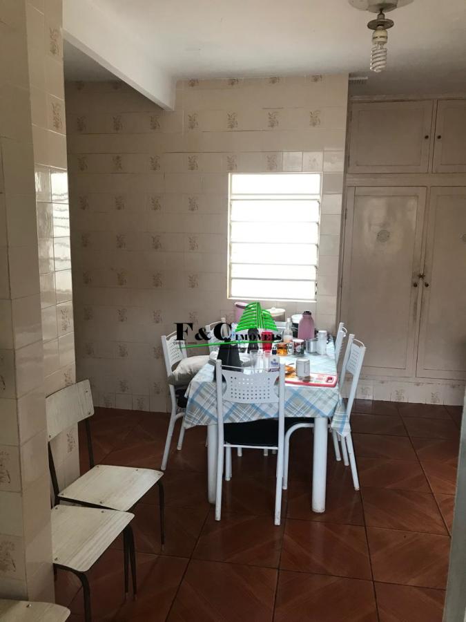 Casa à venda com 3 quartos, 180m² - Foto 10