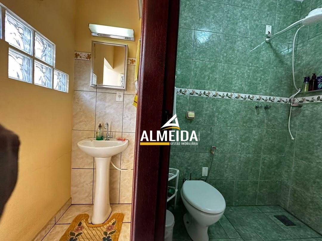 Casa, 3 quartos, 219 m² - Foto 16