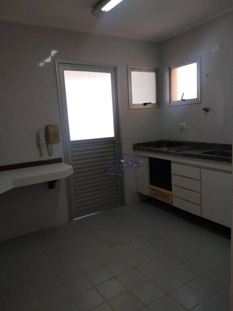 Apartamento à venda e aluguel com 2 quartos, 67m² - Foto 25