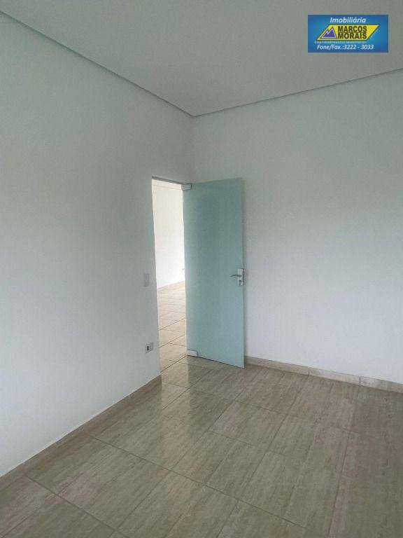 Casa para alugar com 2 quartos, 60m² - Foto 7