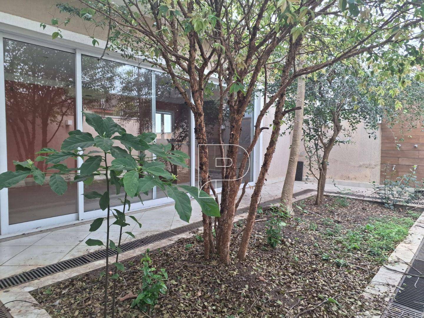 Casa de Condomínio à venda com 3 quartos, 300m² - Foto 1