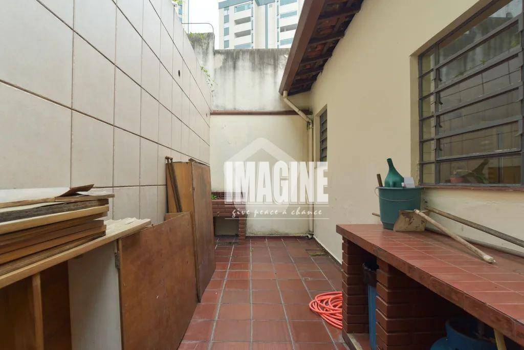 Casa à venda com 2 quartos, 260m² - Foto 18