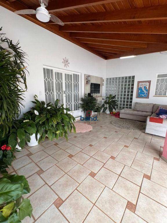 Casa de Condomínio à venda com 4 quartos, 317m² - Foto 13