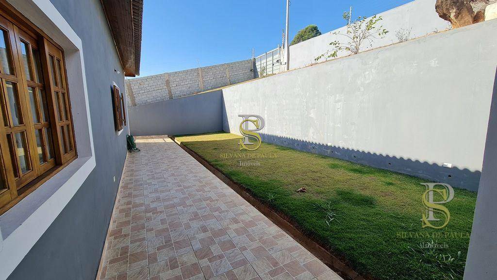 Chácara à venda com 3 quartos, 270m² - Foto 14