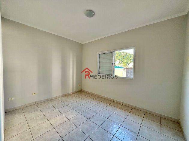 Casa à venda com 2 quartos, 86m² - Foto 8