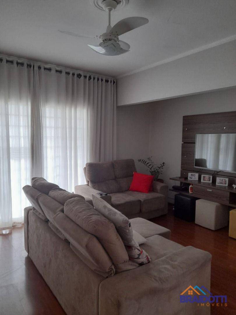 Casa à venda com 2 quartos, 80m² - Foto 24