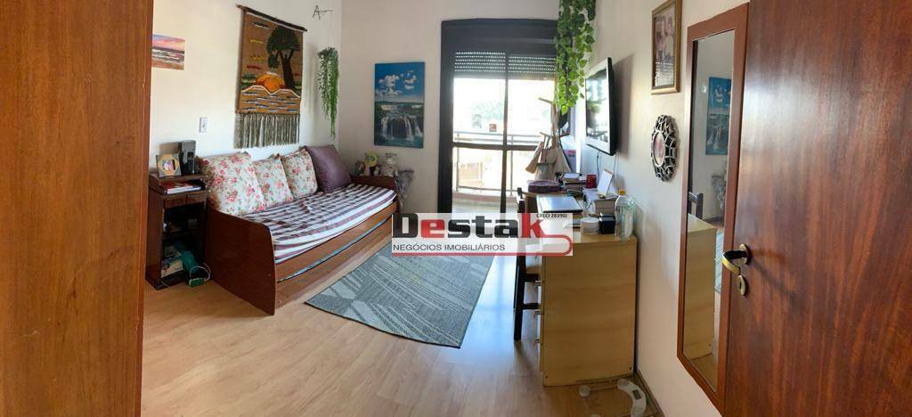 Apartamento à venda com 3 quartos, 150m² - Foto 9