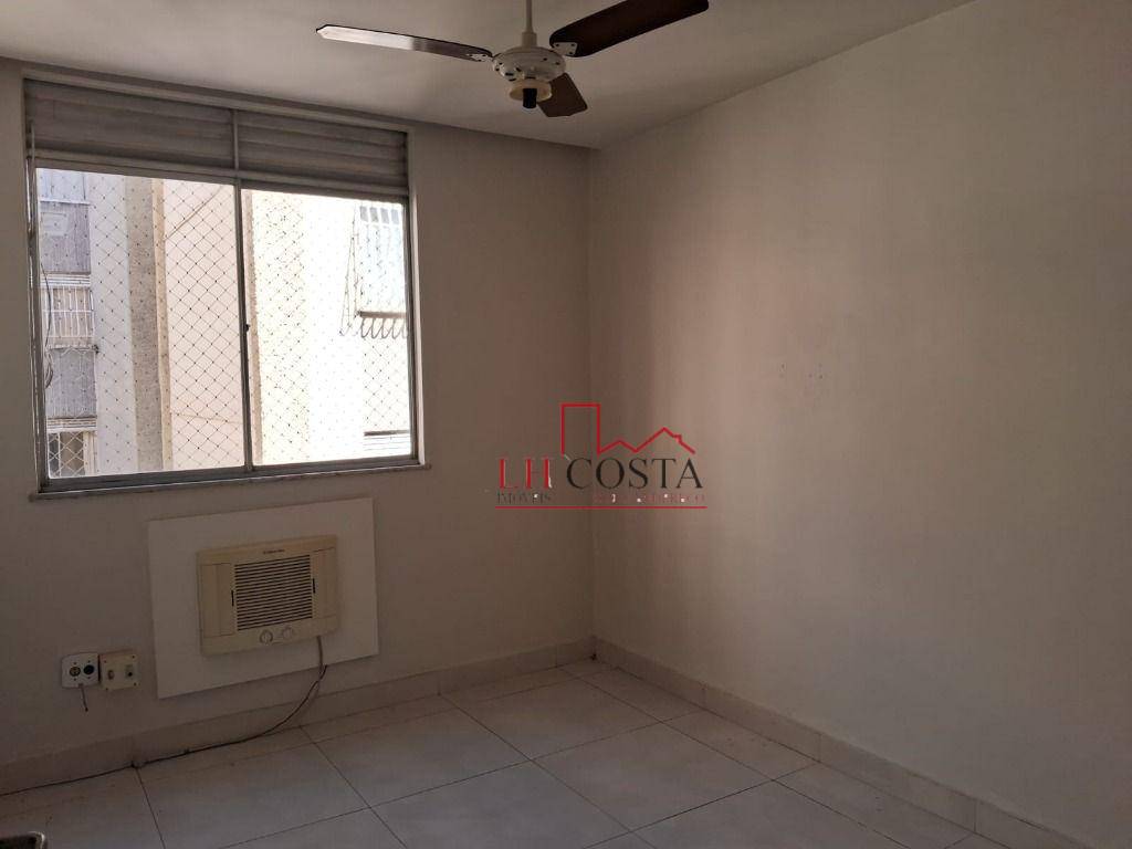 Apartamento à venda com 2 quartos, 59m² - Foto 15