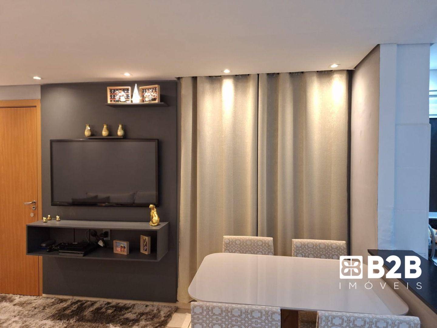 Apartamento à venda com 2 quartos, 45m² - Foto 5