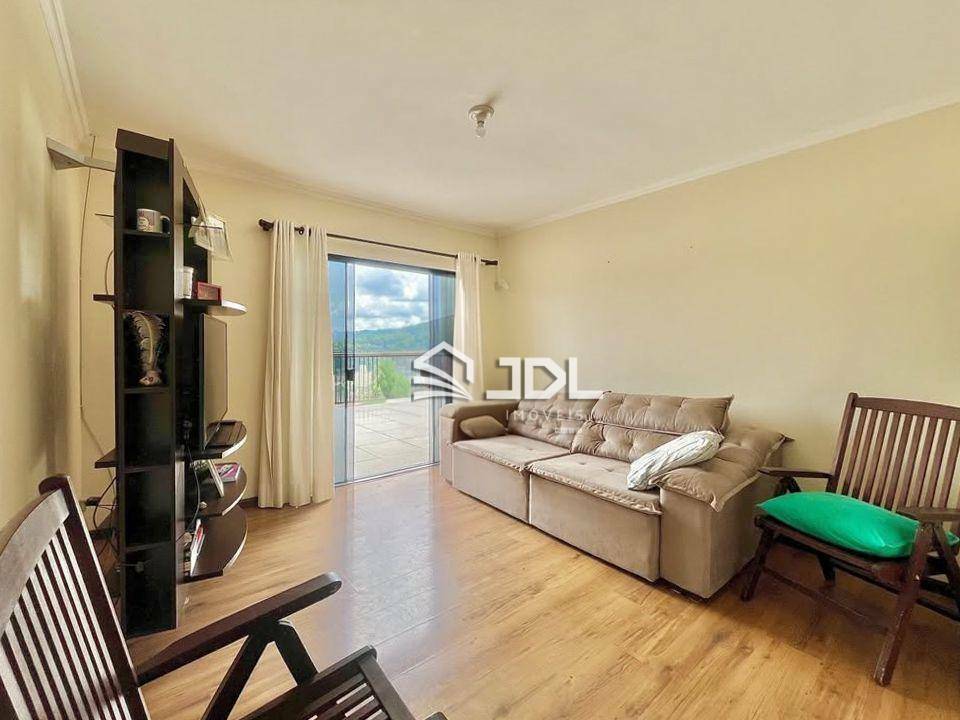 Casa à venda com 3 quartos, 205m² - Foto 9