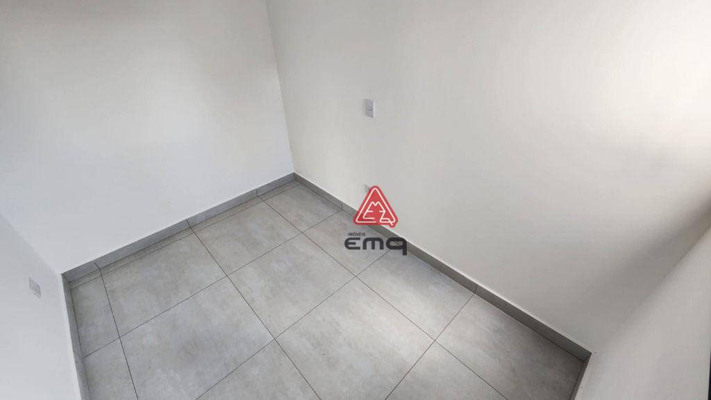 Apartamento à venda com 2 quartos, 34m² - Foto 20