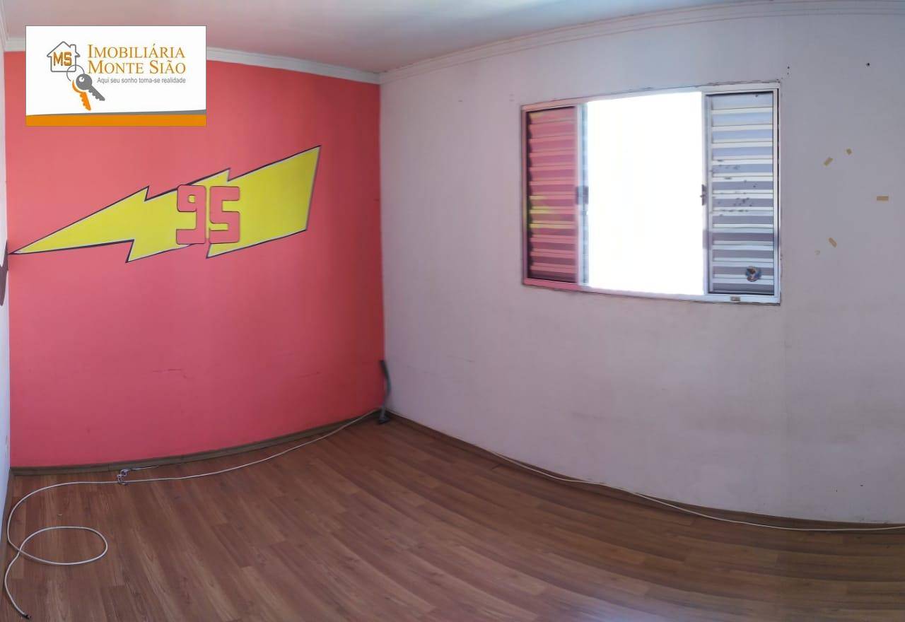 Sobrado à venda com 6 quartos, 260m² - Foto 18