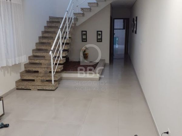 Sobrado para alugar com 3 quartos, 200m² - Foto 5