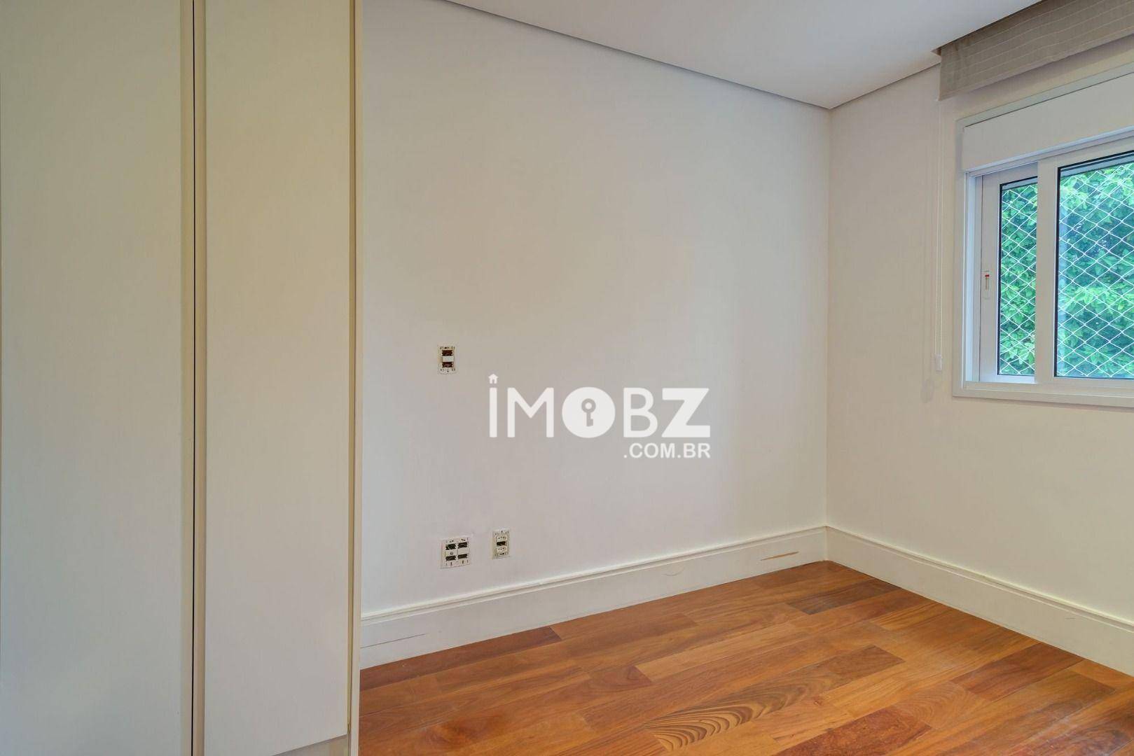 Apartamento à venda com 3 quartos, 120m² - Foto 17